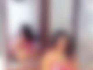 Laura Saenz's Live Sex Cam Show