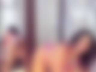Laura Saenz's Live Sex Cam Show