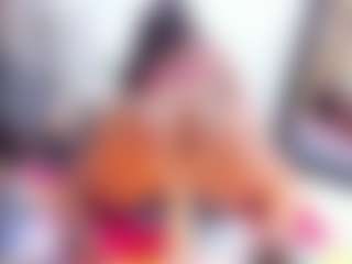 Laura Saenz's Live Sex Cam Show