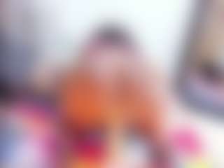 Laura Saenz's Live Sex Cam Show