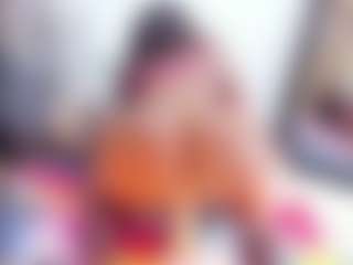 Laura Saenz's Live Sex Cam Show