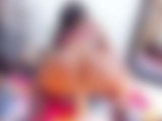 Laura Saenz's Live Sex Cam Show