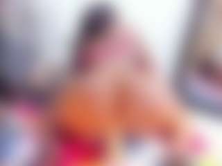 Laura Saenz's Live Sex Cam Show