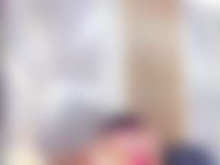 Laura Saenz's Live Sex Cam Show