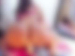 Laura Saenz's Live Sex Cam Show