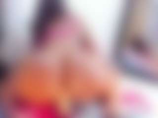 Laura Saenz's Live Sex Cam Show