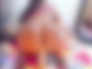 Laura Saenz's Live Sex Cam Show