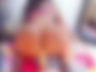 Laura Saenz's Live Sex Cam Show