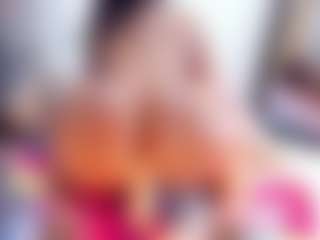 Laura Saenz's Live Sex Cam Show