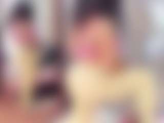 Laura Saenz's Live Sex Cam Show