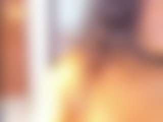 Laura Saenz's Live Sex Cam Show