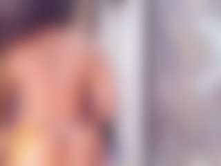 Live cam show with Laura Saenz - Brown Eyes on SinfulBabes