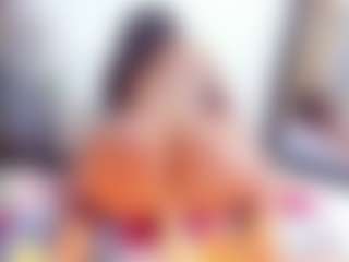 Live cam show with Laura Saenz - Strip Ebony on fapnchat | colombia