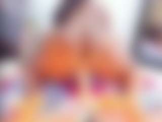 Live cam show with Laura Saenz - Strip Ebony on Free Soda | colombia