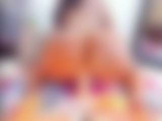 Laura Saenz's Live Sex Cam Show