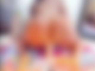 Laura Saenz's Live Sex Cam Show