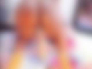 Laura Saenz's Live Sex Cam Show