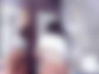 Laura Saenz's Live Sex Cam Show