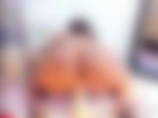 Laura Saenz's Live Sex Cam Show