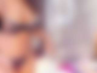 Laura Saenz's Live Sex Cam Show