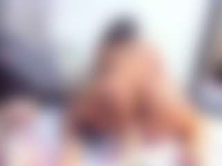 Laura Saenz's Live Sex Cam Show