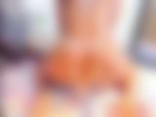 Laura Saenz's Live Sex Cam Show