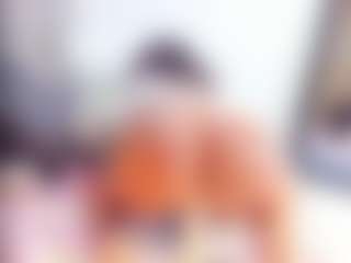 Laura Saenz's Live Sex Cam Show