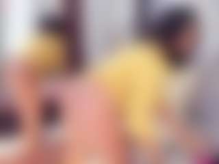 Laura Saenz's Live Sex Cam Show