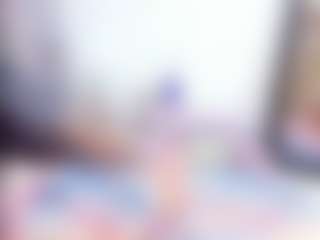 Live cam show with Laura Saenz - Asshole Black on Cam Slut