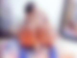 Live cam show with Laura Saenz - Tease Black on Strip Flash - Live Sex Shows