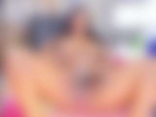 Laura Saenz's Live Sex Cam Show