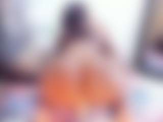Laura Saenz's Live Sex Cam Show