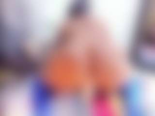 Laura Saenz's Live Sex Cam Show