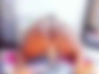 Laura Saenz's Live Sex Cam Show