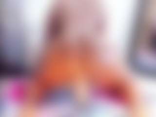 Laura Saenz's Live Sex Cam Show