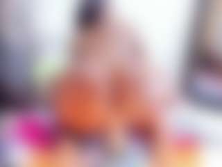 Laura Saenz's Live Sex Cam Show