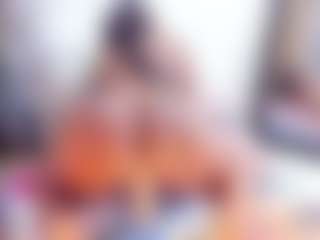 Laura Saenz's Live Sex Cam Show