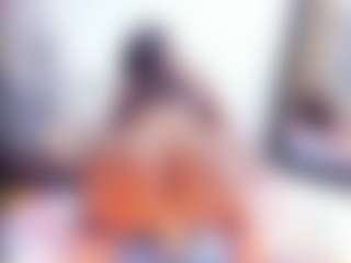 Laura Saenz's Live Sex Cam Show