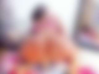 Laura Saenz's Live Sex Cam Show