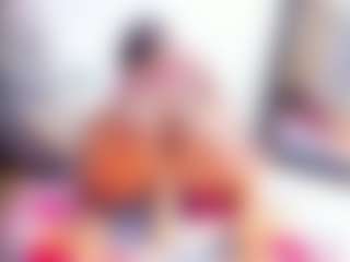 Laura Saenz's Live Sex Cam Show