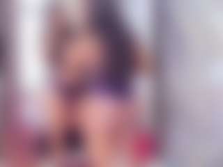 Laura Saenz's Live Sex Cam Show