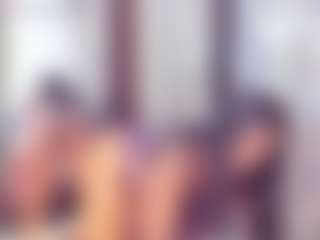 Laura Saenz's Live Sex Cam Show