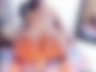 Laura Saenz's Live Sex Cam Show