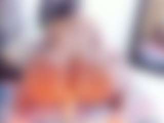 Laura Saenz's Live Sex Cam Show