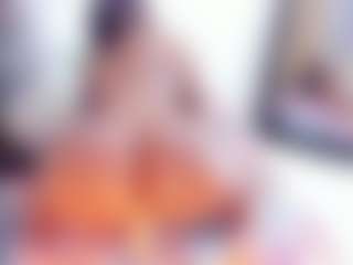 Live cam show with Laura Saenz - Shaved on alttransgirls