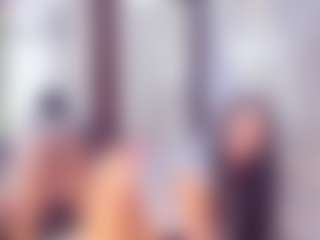 Laura Saenz's Live Sex Cam Show