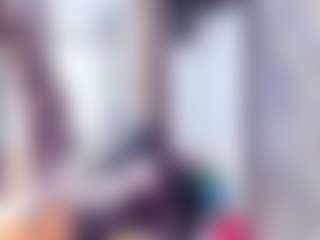 Laura Saenz's Live Sex Cam Show