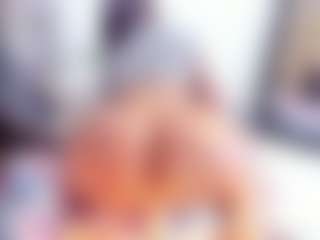 Laura Saenz's Live Sex Cam Show
