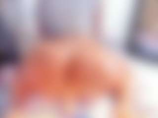 Laura Saenz's Live Sex Cam Show