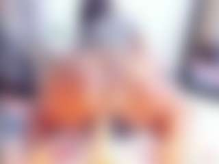 Laura Saenz's Live Sex Cam Show